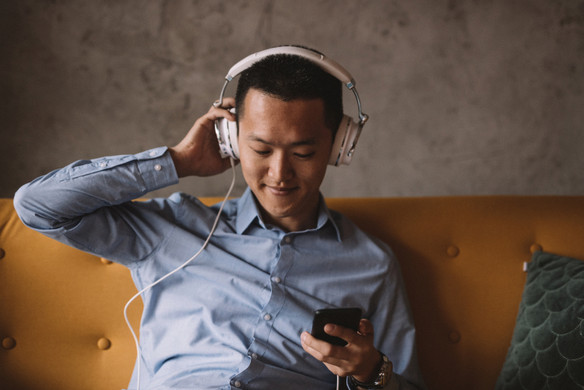 Top Podcasts to Help Improve Your Finances