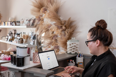 Why You Should Move Your Business Funds Into a Dedicated Business Account