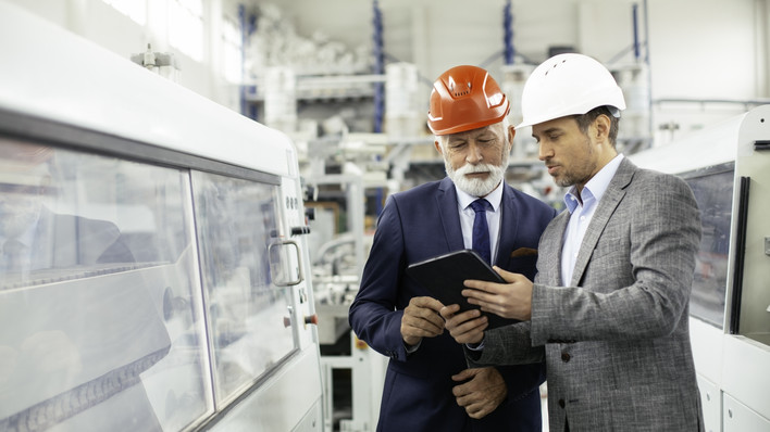 How Advanced Technology Empowers the Manufacturing Industry