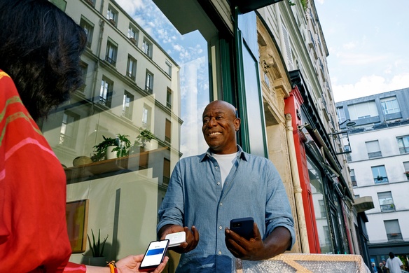 Apple Introduces New Service to Help Small Businesses Thrive