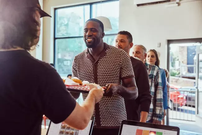 Qu’est-ce qu’un restaurant à service rapide?