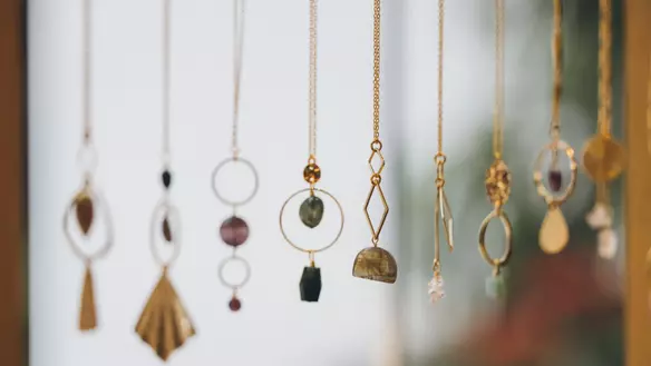 How to Sell Jewelry Online in 5 Steps