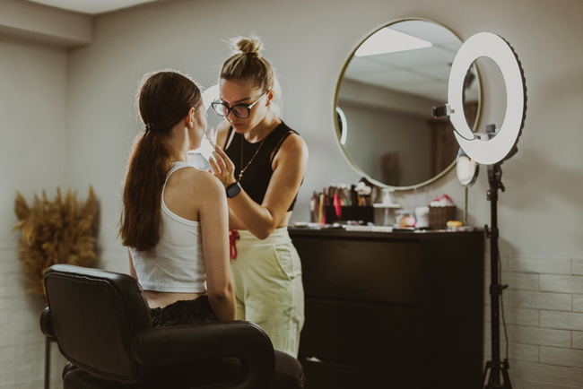 13 Beauty Business Ideas for Entrepreneurs
