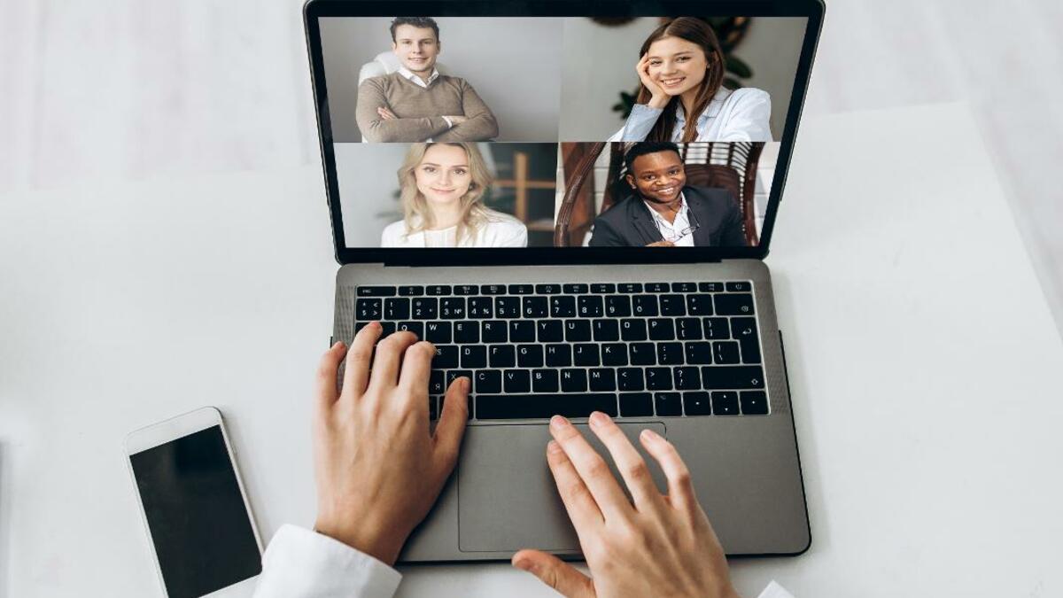 How to Lift and Strengthen Employee Morale in an Uncertain Time