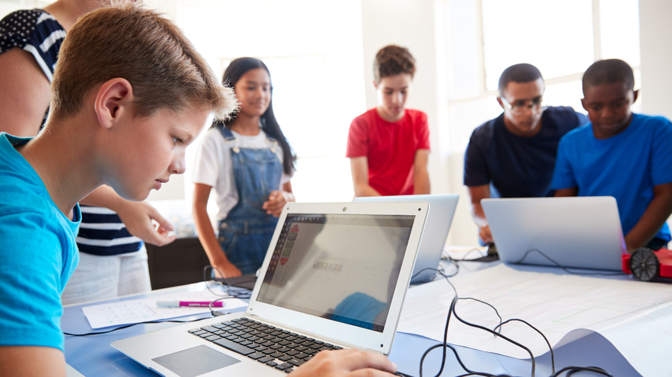 Technology Still Helps Teach, but Schools Re-emphasizing Human Factor