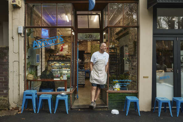 Rules of Service: How Avner’s Makes Customers Feel Valued