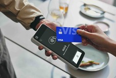 Élever les standards avec Square Handheld : la conception de notre tout premier point de vente portable entièrement intégré