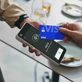 Élever les standards avec Square Handheld : la conception de notre tout premier point de vente portable entièrement intégré