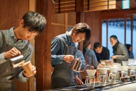 Blue Bottle: An Experience to Pour-over