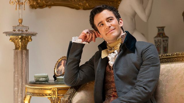 alt="Luke Thompson as Benedict Bridgerton.jpg"