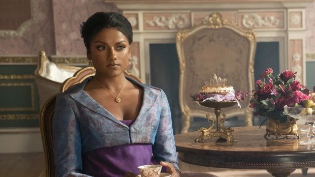 alt="Simone Ashley as Kate Bridgerton.jpg"