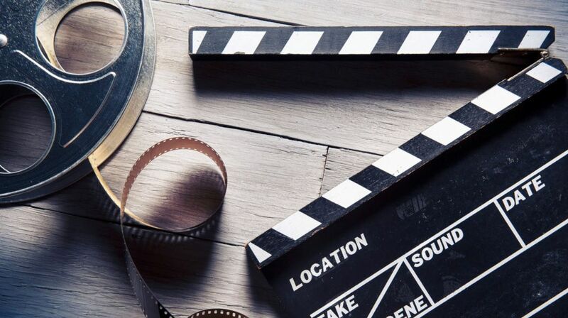 20 Mystery Movies like Knives Out to Stream Today